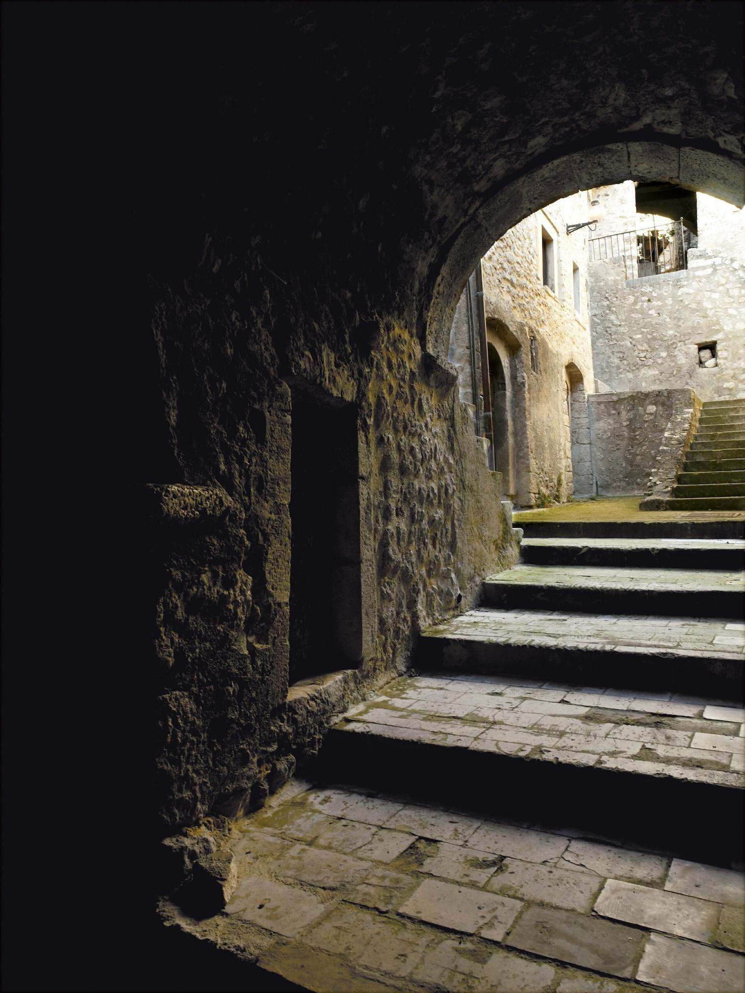 Sextantio Albergo Diffuso Santo Stefano Di Sessanio Exteriör bild