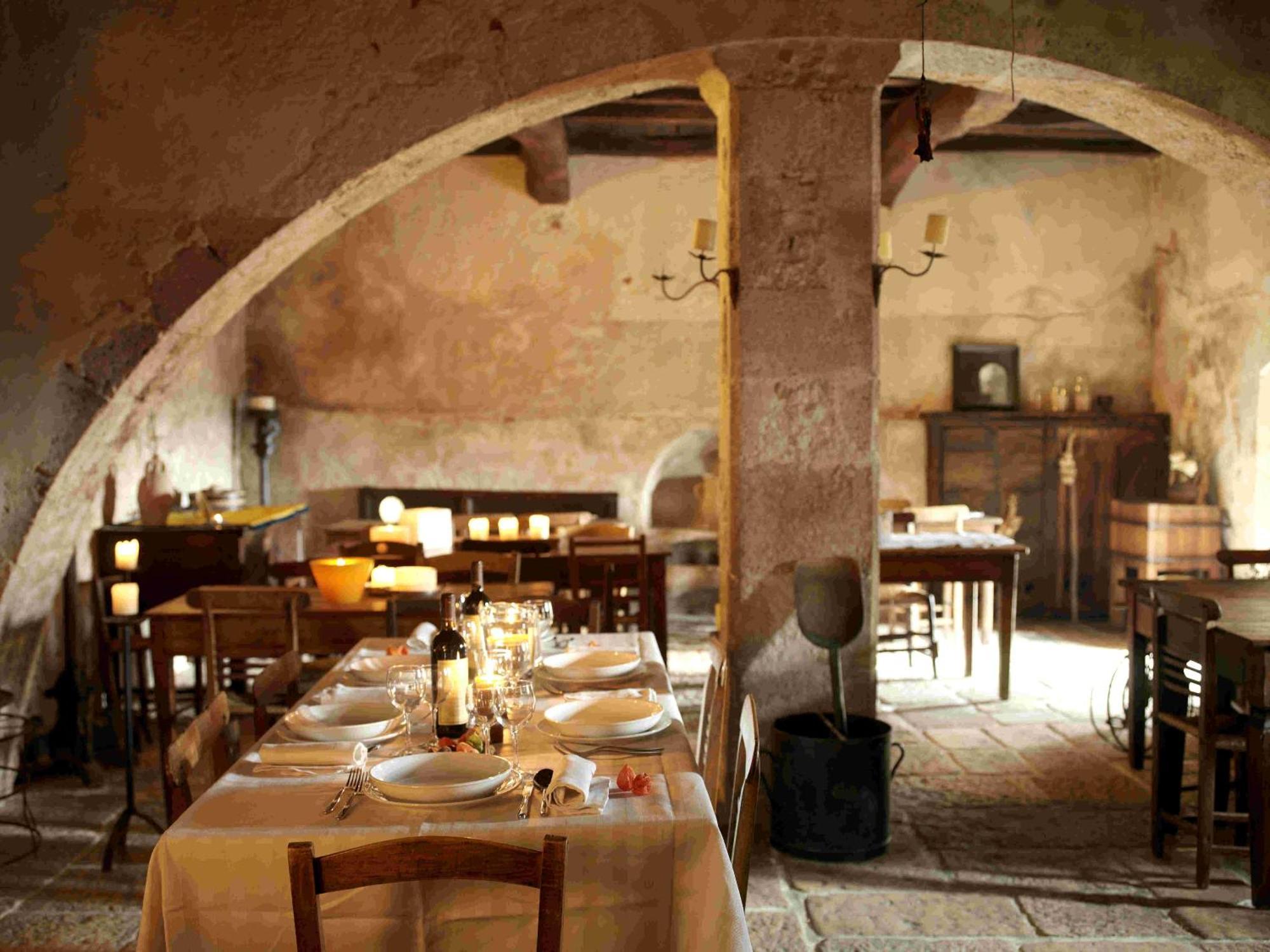 Sextantio Albergo Diffuso Santo Stefano Di Sessanio Exteriör bild